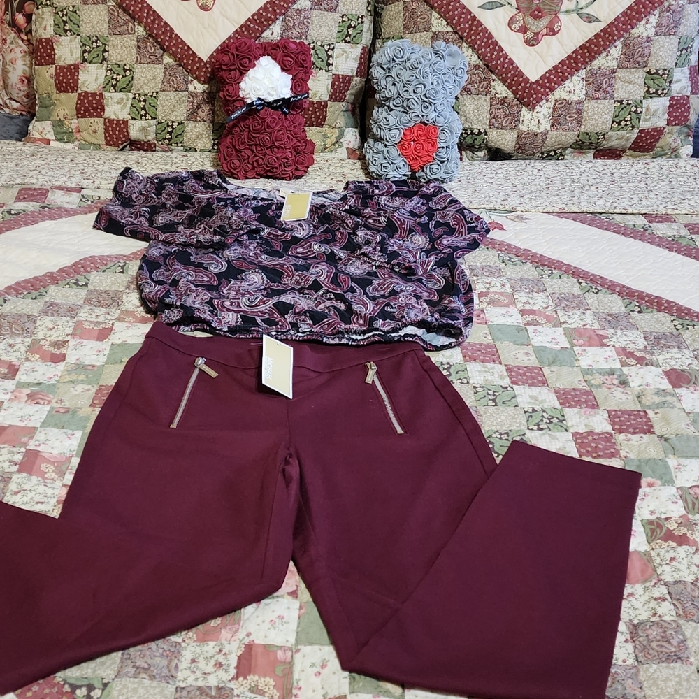 Michael Kors Outfit Size S.NWT